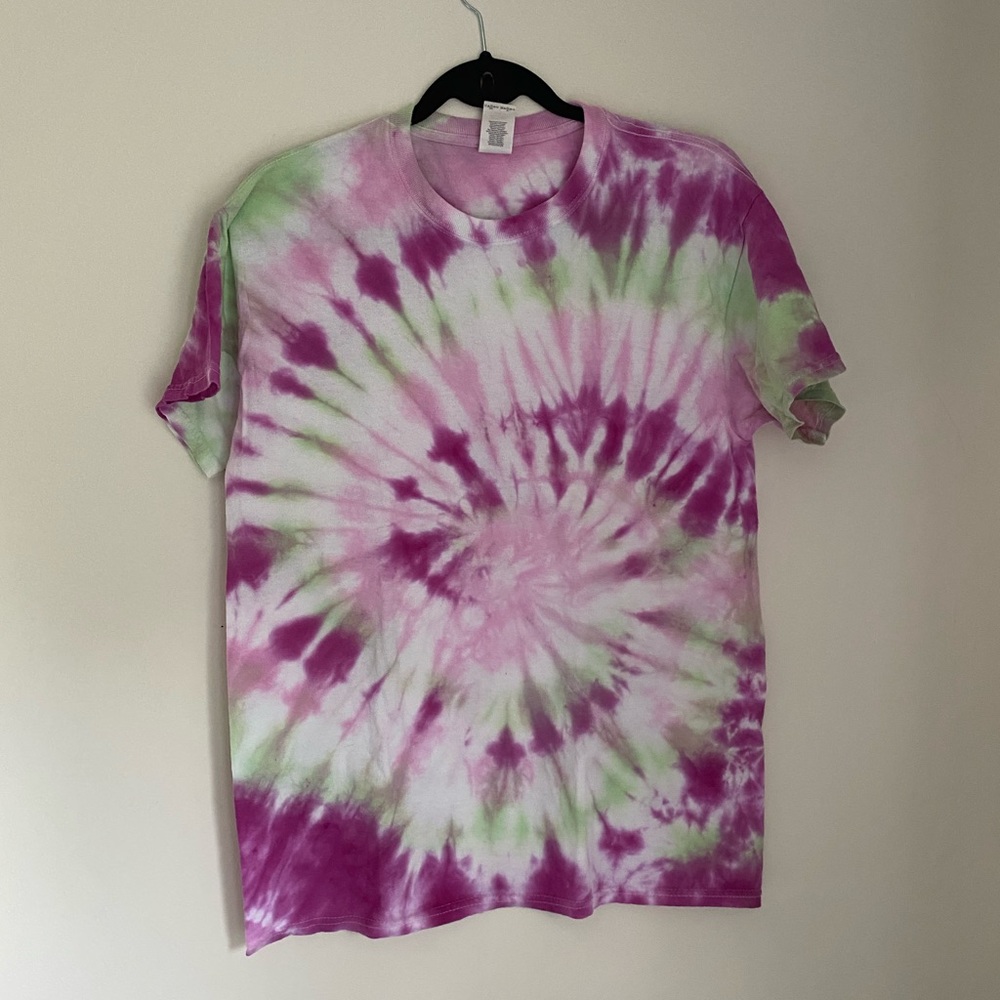 3️⃣/$1️⃣5️⃣ Tie Dye Tee